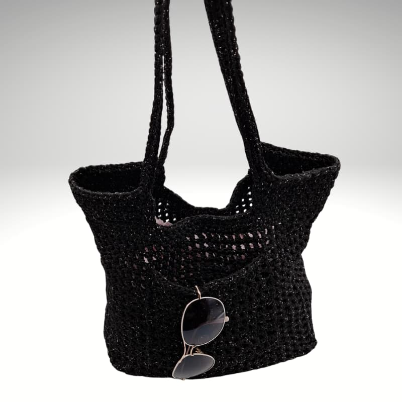 حقيبة نسائية مصنوعة يدوياً بنقشة لامعة