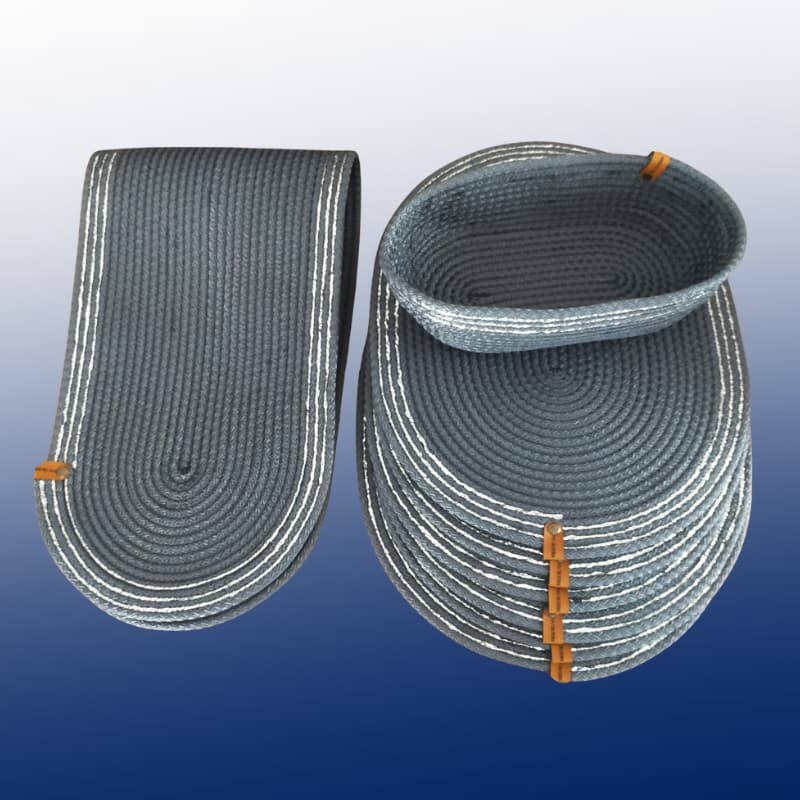 طقم مفارش طاولة بيضاوية الشكل باللون الأزرق الداكن مكون من 6 قطع (للاستخدام الأمريكي) + مفرش طاولة + سلة خبز