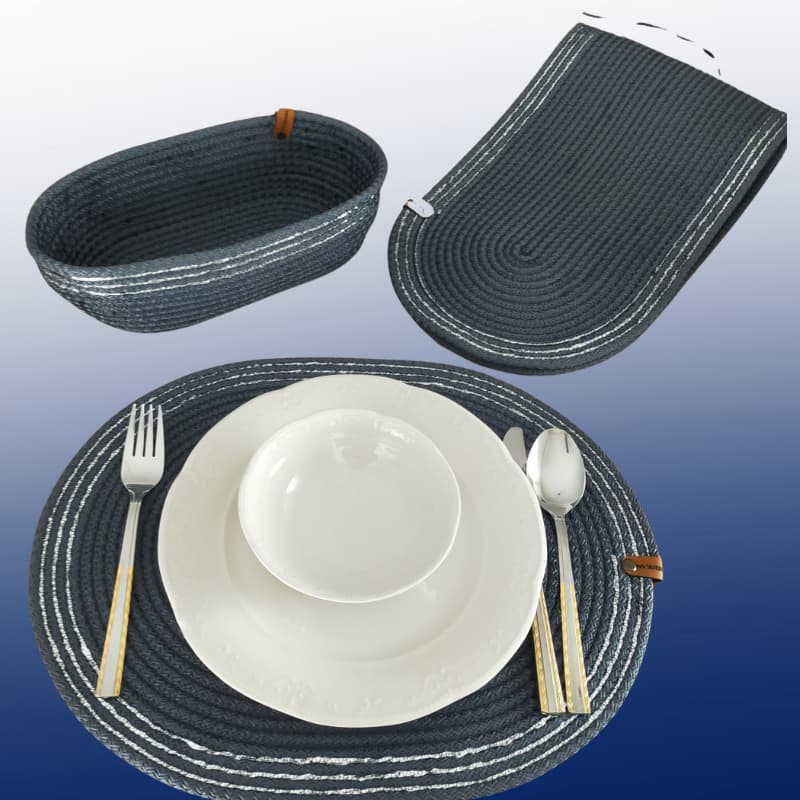 طقم مفارش طاولة بيضاوية الشكل باللون الأزرق الداكن مكون من 6 قطع (للاستخدام الأمريكي) + مفرش طاولة + سلة خبز