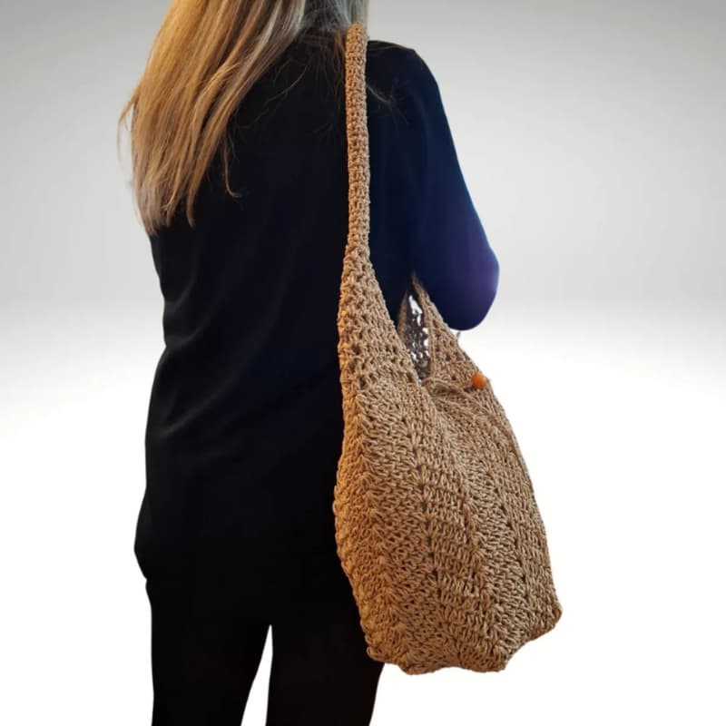 حقيبة قش نسائية مصنوعة يدوياً – حقيبة كتف صيفية 