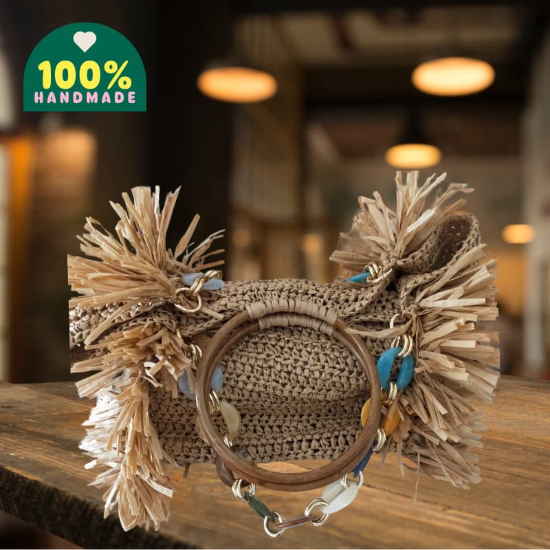 حقيبة يد وحقيبة كتف من الرافي الناعمة