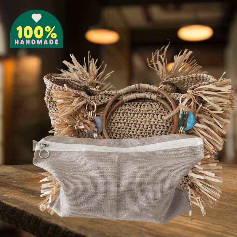 حقيبة يد وحقيبة كتف من الرافي الناعمة