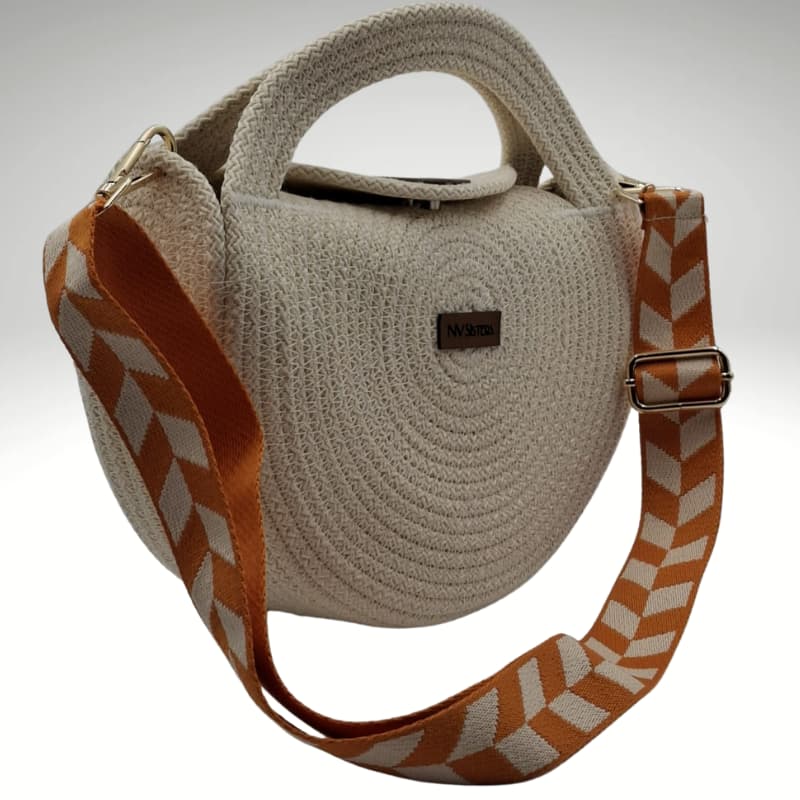 حقيبة يد وكتف صيفية صغيرة مستديرة بلون كريمي فاتح من NVisters بمقبض برتقالي