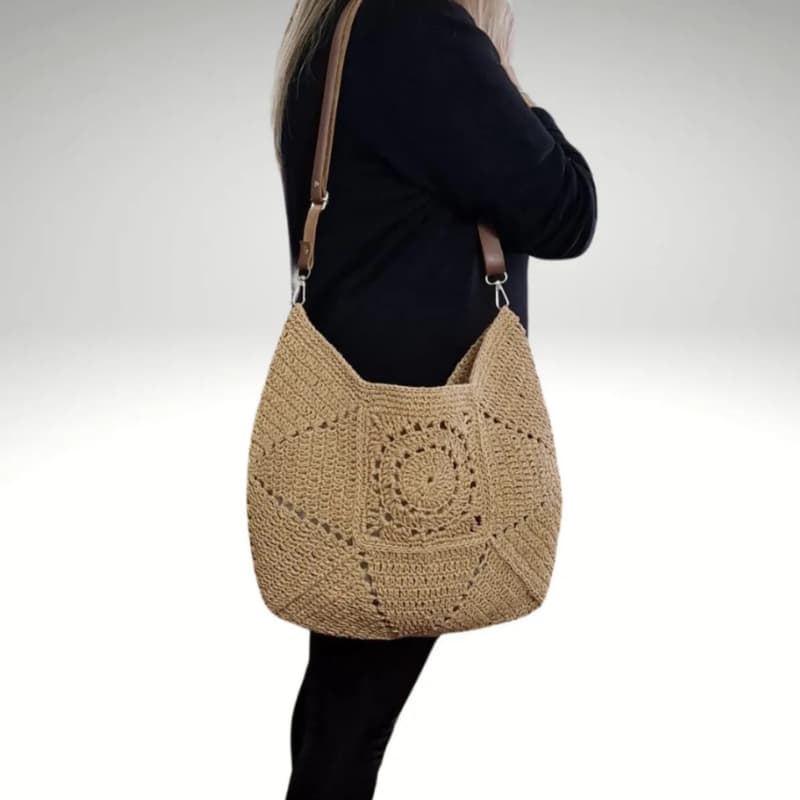 حقيبة كتف صيفية نسائية مصنوعة يدوياً من القش